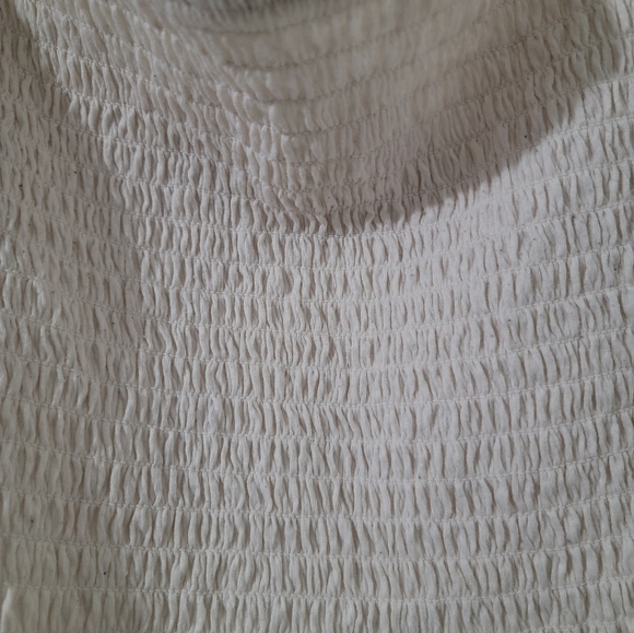 Elegant Off white/Cream Women's Top - Picture 3 of 5